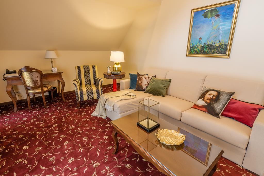 Hotel Boutique Belvedere Синая Экстерьер фото