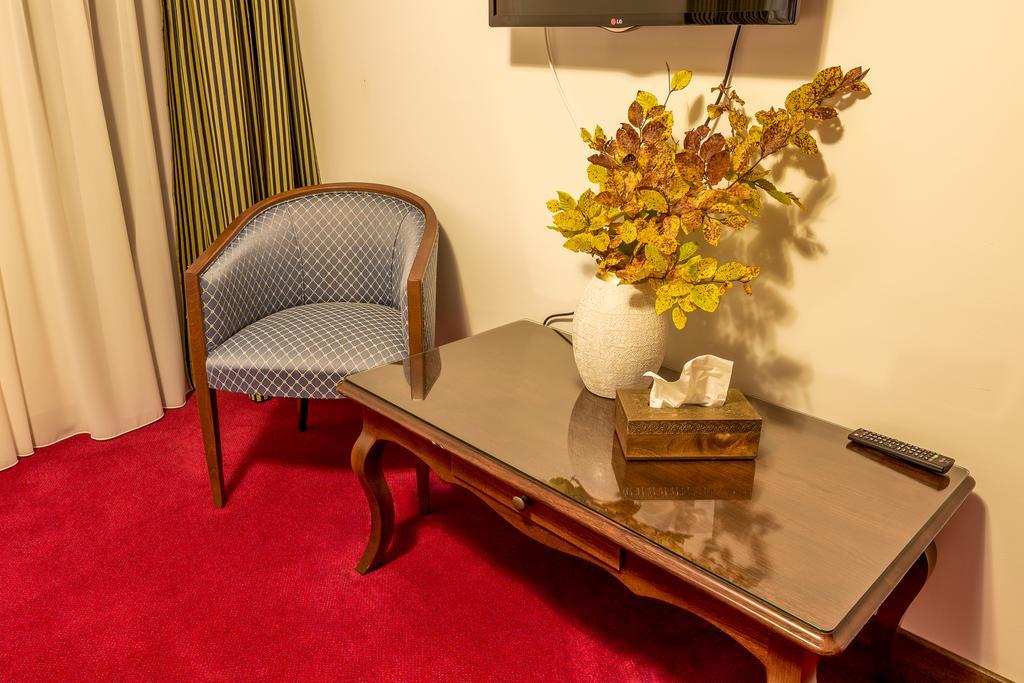Hotel Boutique Belvedere Синая Экстерьер фото