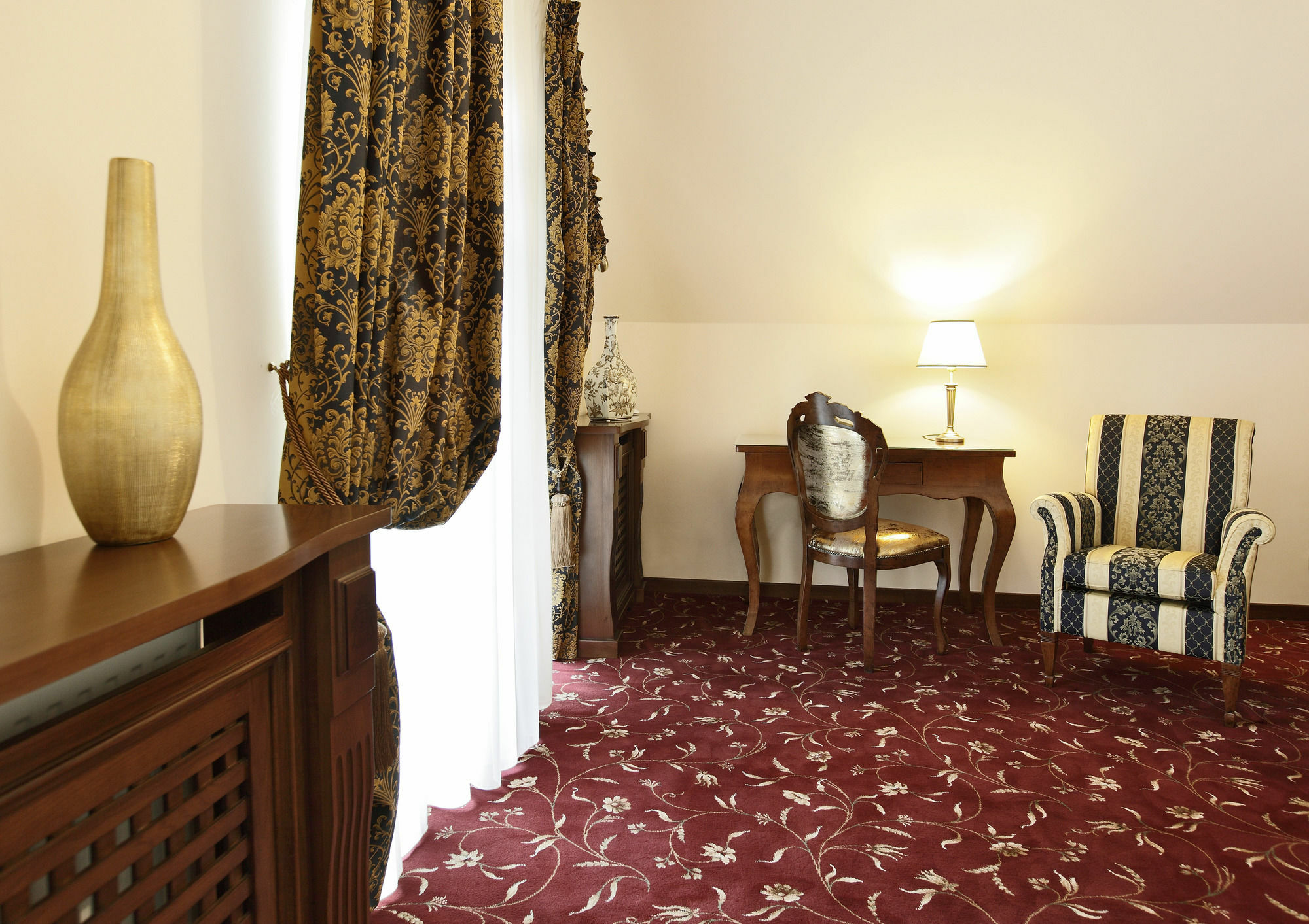 Hotel Boutique Belvedere Синая Экстерьер фото