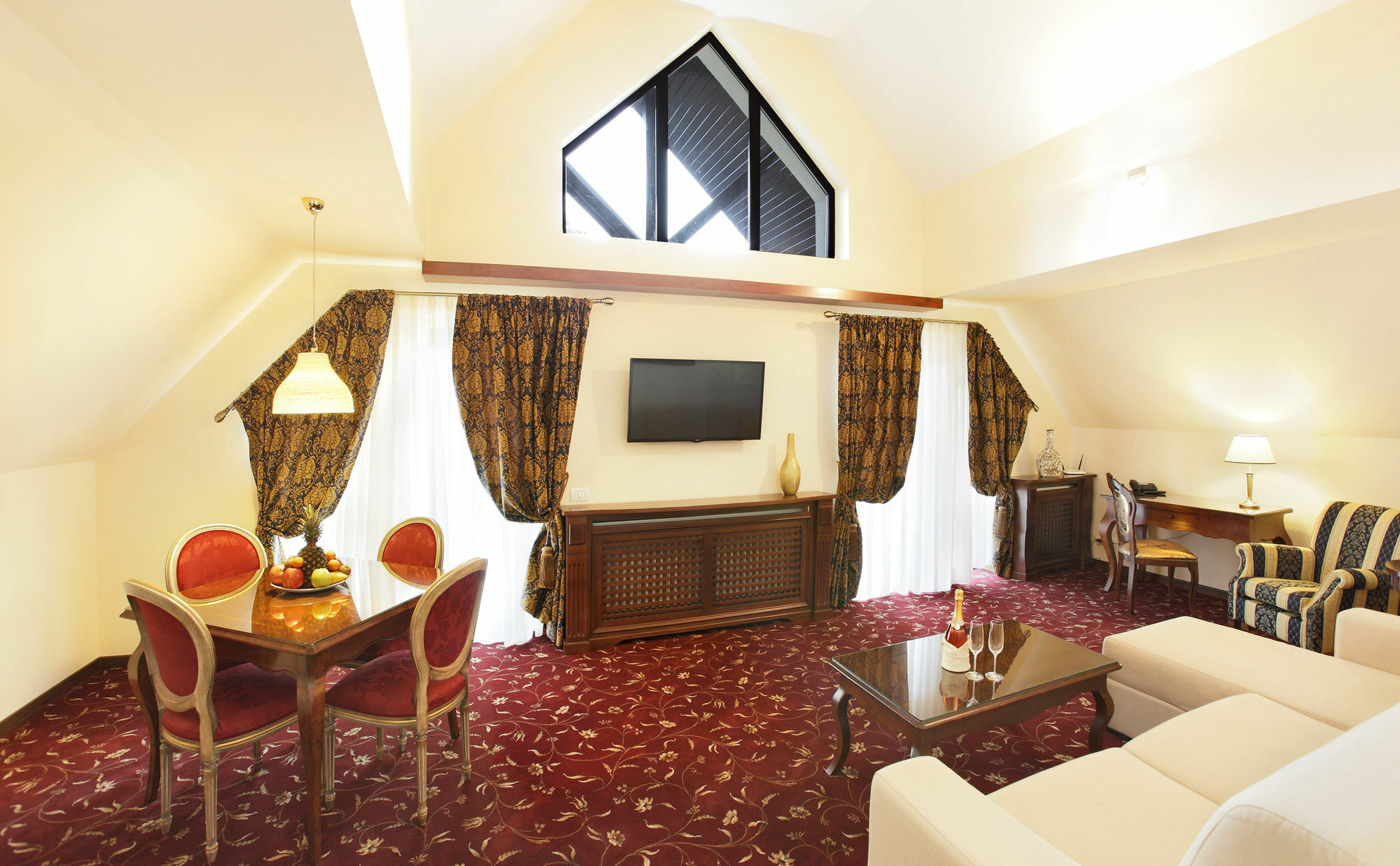Hotel Boutique Belvedere Синая Экстерьер фото