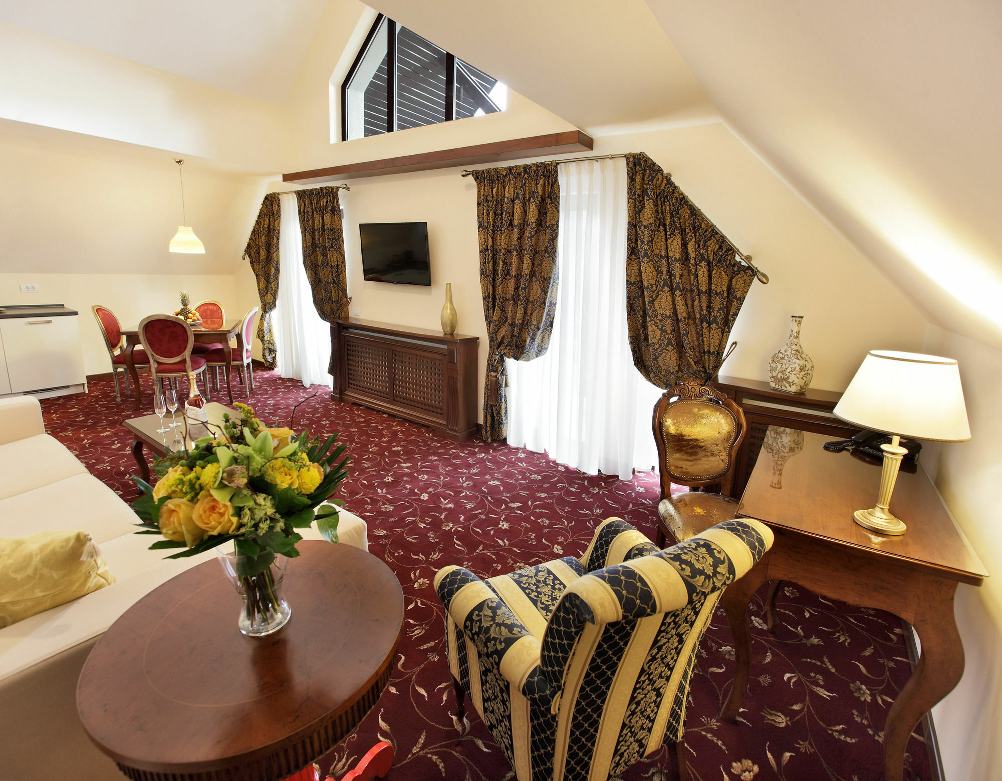 Hotel Boutique Belvedere Синая Экстерьер фото